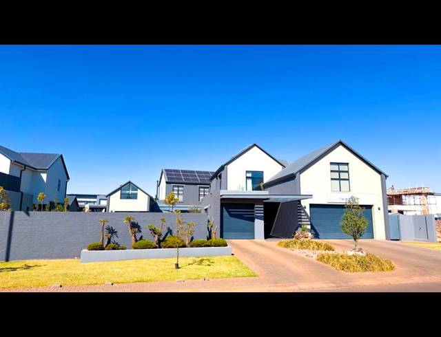 5 BEDROOM HOUSE FOR SALE IN MIDSTREAM HEIGHTS